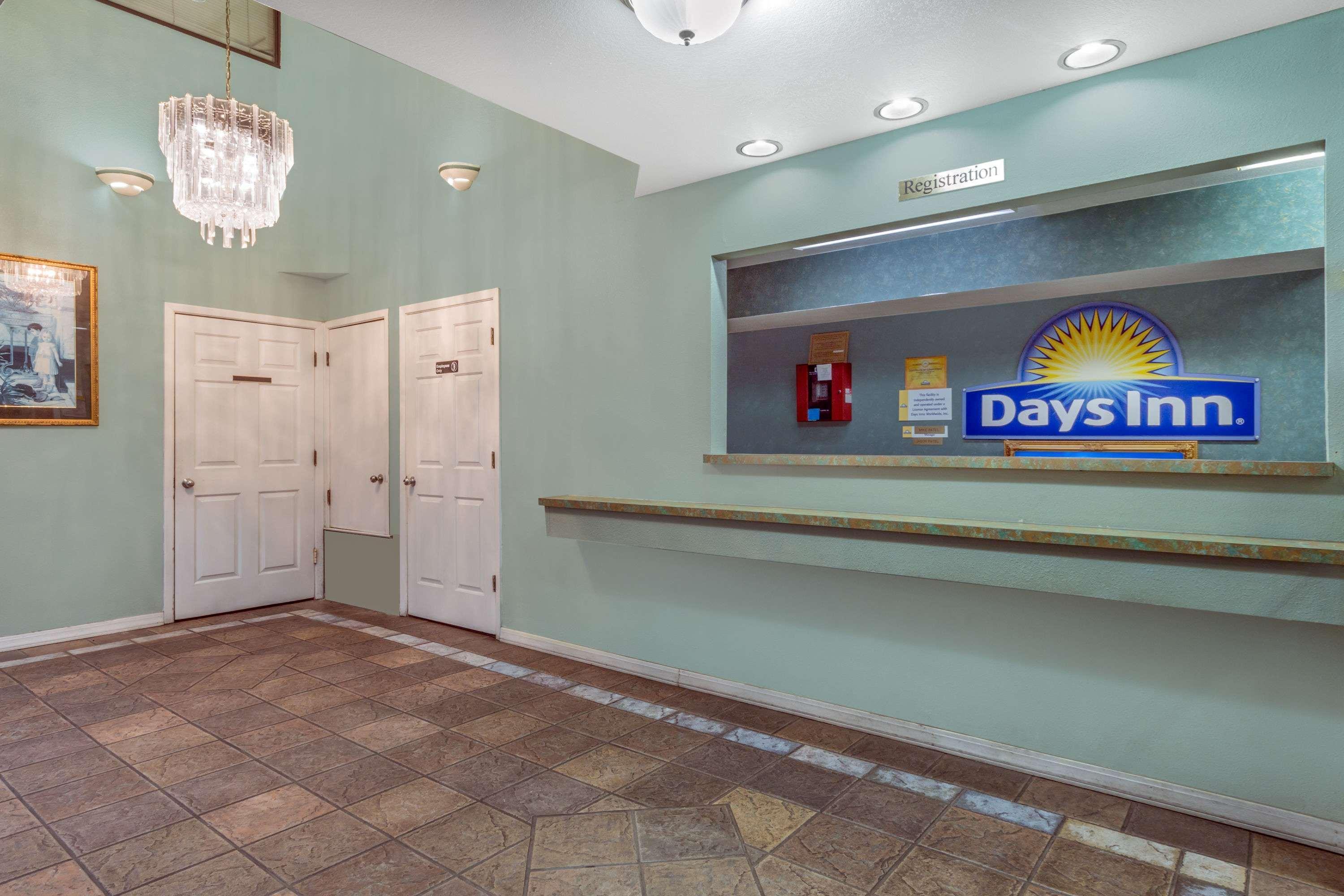 Days Inn Windcrest By Wyndham San Antonio Zewnętrze zdjęcie