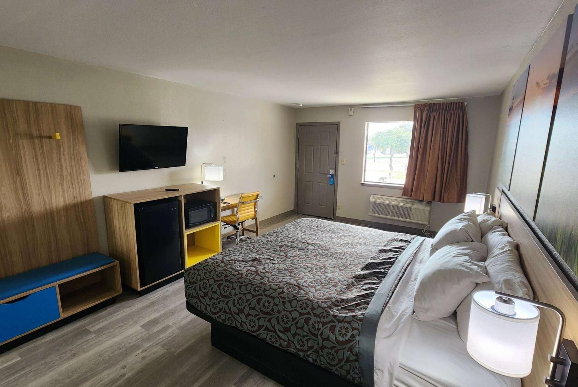 Days Inn Windcrest By Wyndham San Antonio Zewnętrze zdjęcie