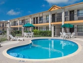 Days Inn Windcrest By Wyndham San Antonio Zewnętrze zdjęcie